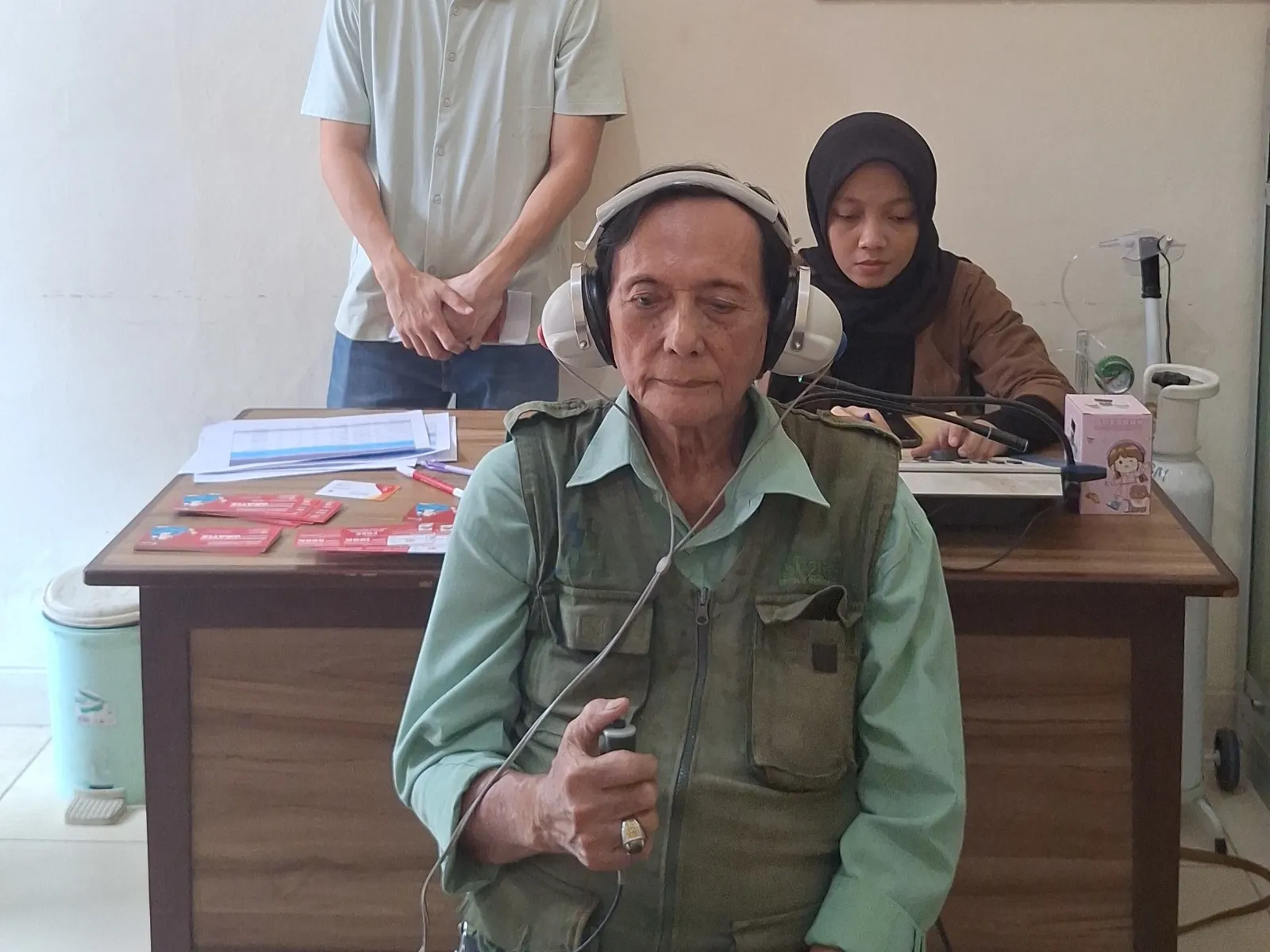 Pemeriksaan Pendengaran Bersama Kasoem Hearing Center di Cirebon